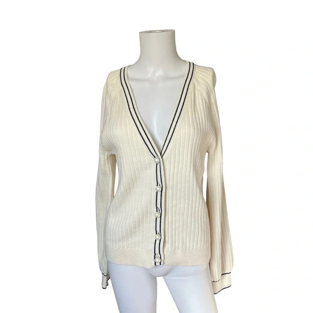 Talbots Ivory Pearl Button Knit Cardigan Sweater Preppy Womens Size Small S